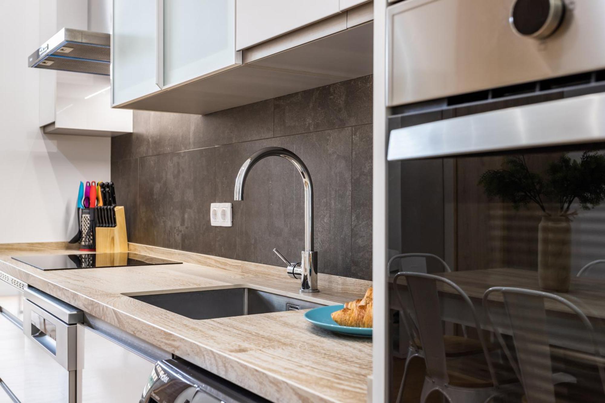 Sur Suites Estudio Industrial 2 Фуэнхирола Экстерьер фото